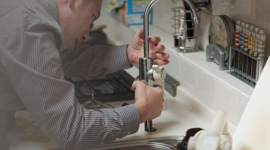 Professional Leak Detection Services in Somersville, CT